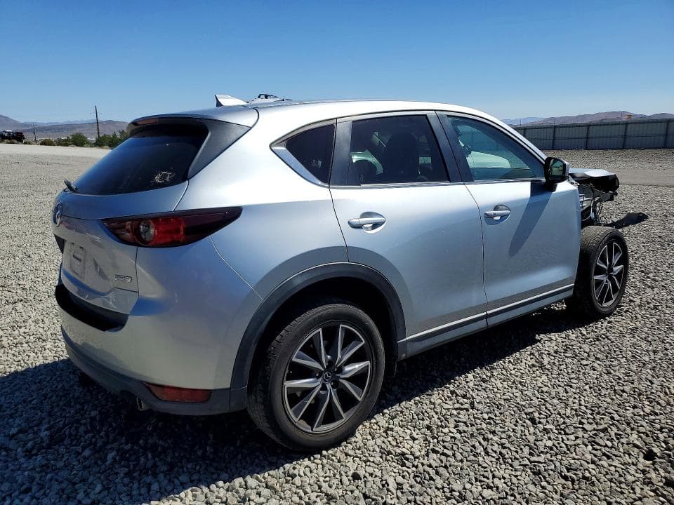 2018 MAZDA CX-5 TOURING 3