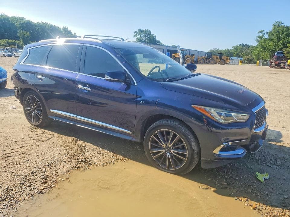 2017 INFINITI QX60 BASE 4