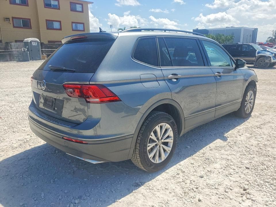 2020 VOLKSWAGEN TIGUAN S 3