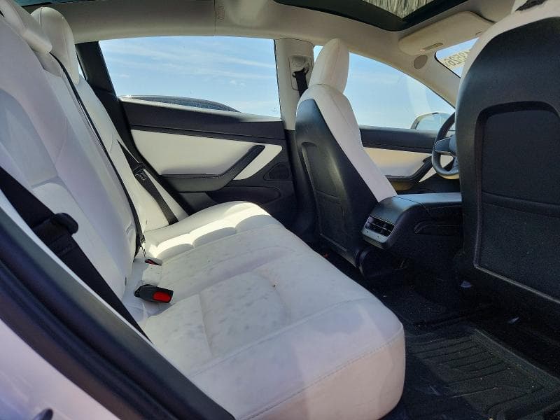 2021 TESLA MODEL 3 10