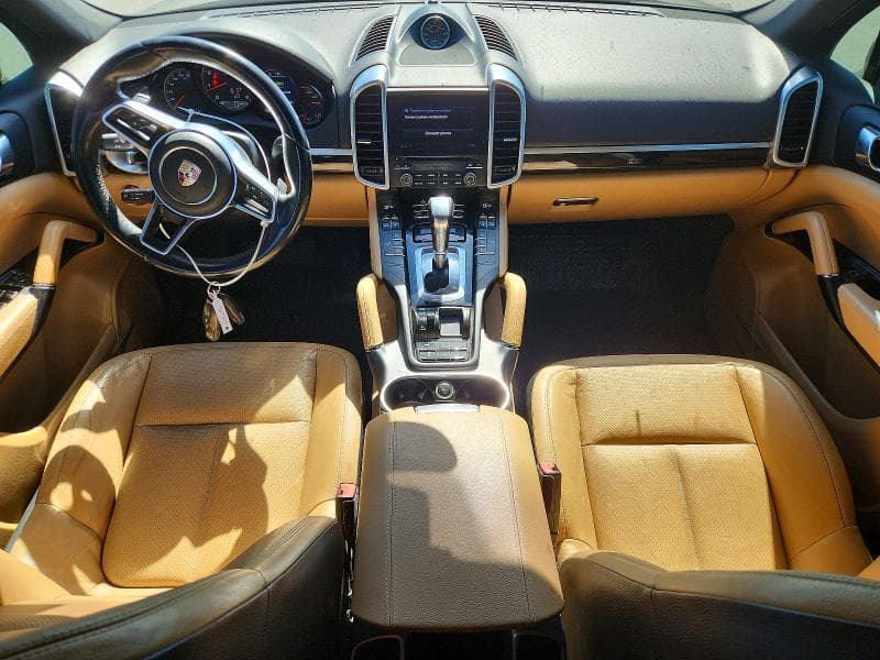 2017 PORSCHE CAYENNE 8