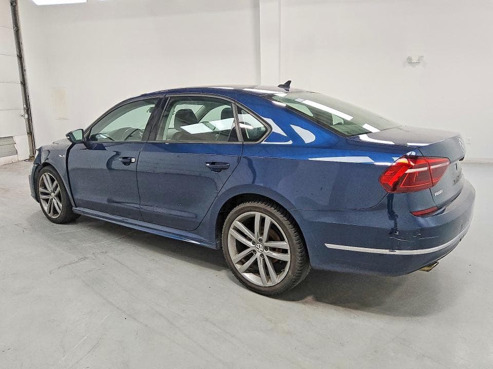 2018 VOLKSWAGEN PASSAT S/R-LINE 2