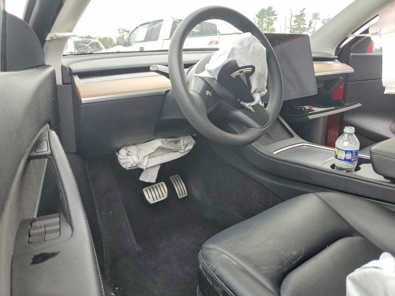 2022 TESLA MODEL Y 8