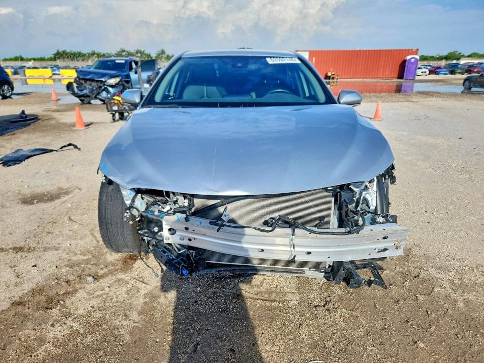 2023 TOYOTA CAMRY SE 5