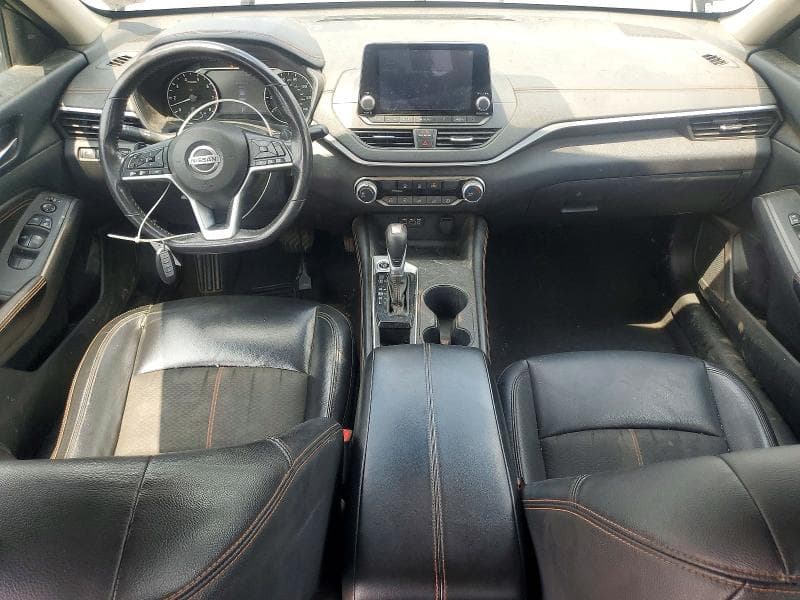 2022 NISSAN ALTIMA SR 8