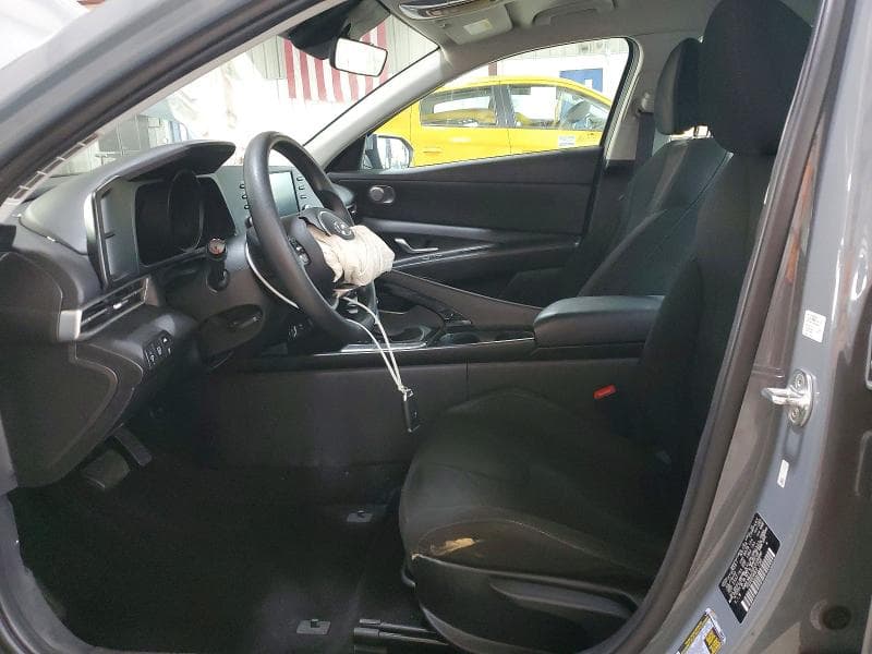 2023 HYUNDAI ELANTRA BLUE 7