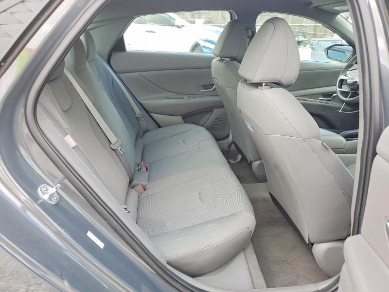 2025 HYUNDAI ELANTRA SE 10