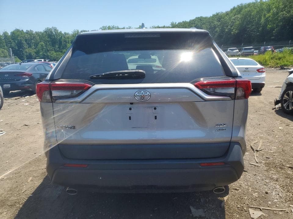 2021 TOYOTA RAV4 XLE PREMIUM 6