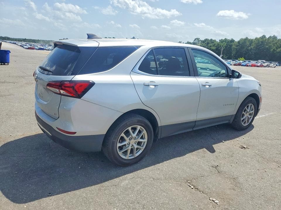 2022 CHEVROLET EQUINOX LT 3