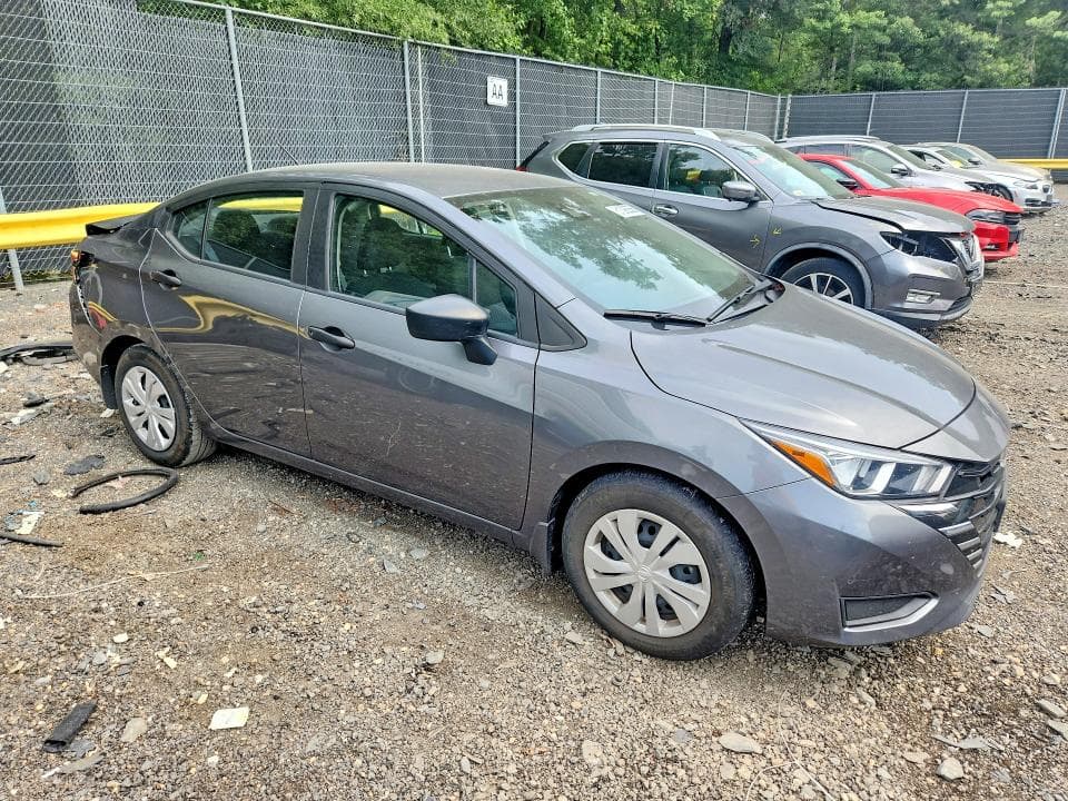 2023 NISSAN VERSA S 4