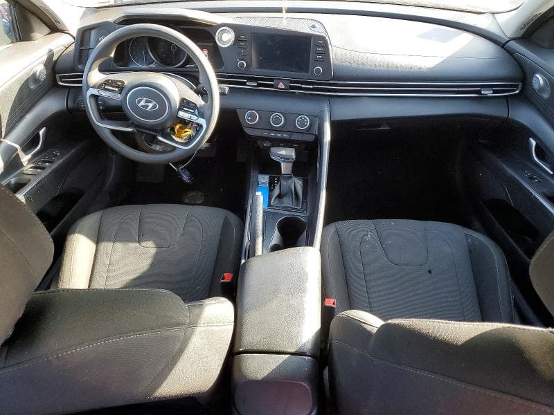 2022 HYUNDAI ELANTRA SE 8