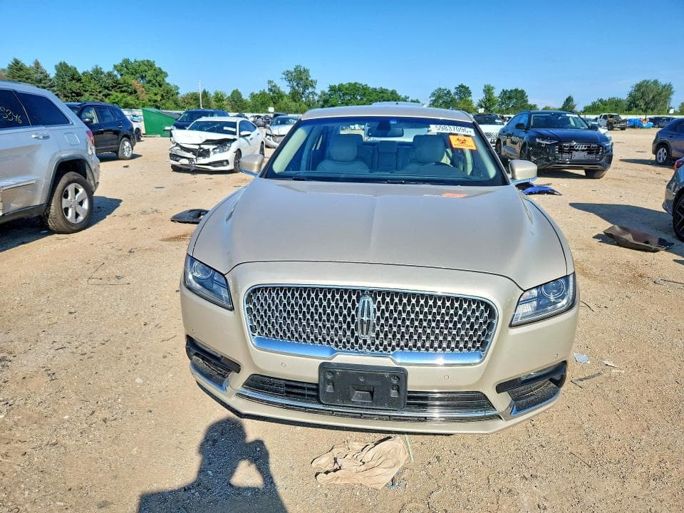 2017 LINCOLN CONTINENTAL SELECT 5