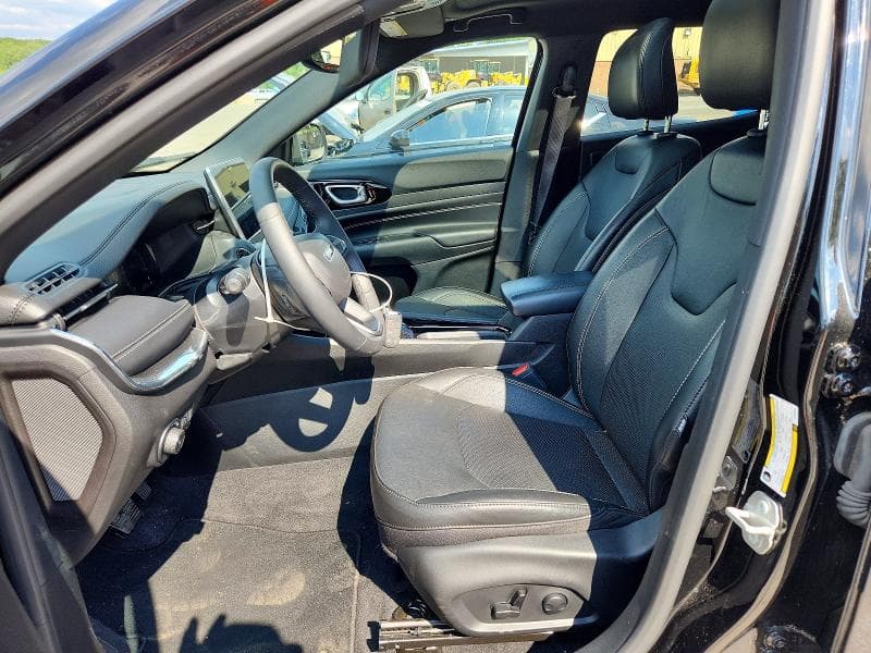 2023 JEEP COMPASS 7