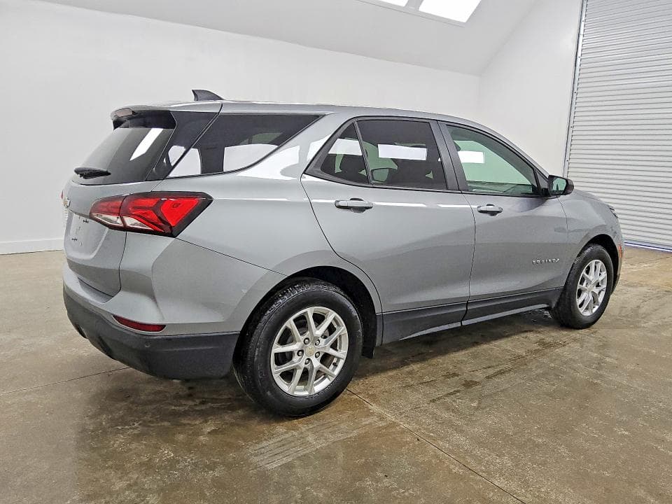 2024 CHEVROLET EQUINOX LS 3