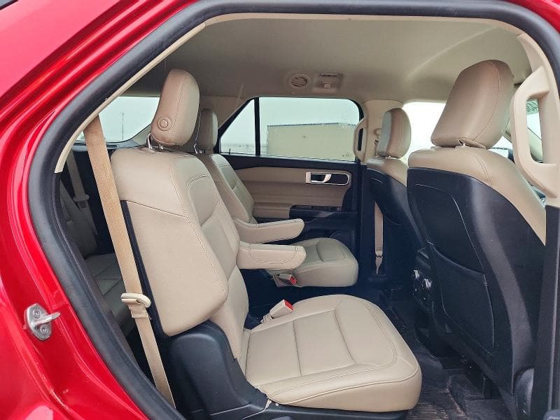 2020 FORD EXPLORER XLT 10