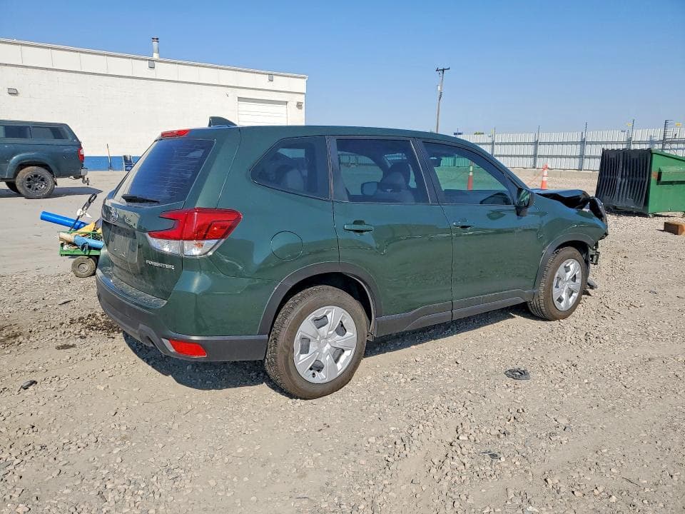 2022 SUBARU FORESTER 3
