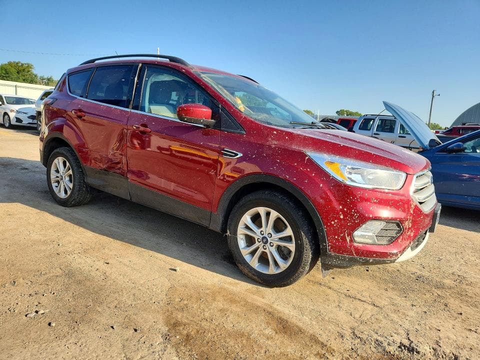 2018 FORD ESCAPE SE 4