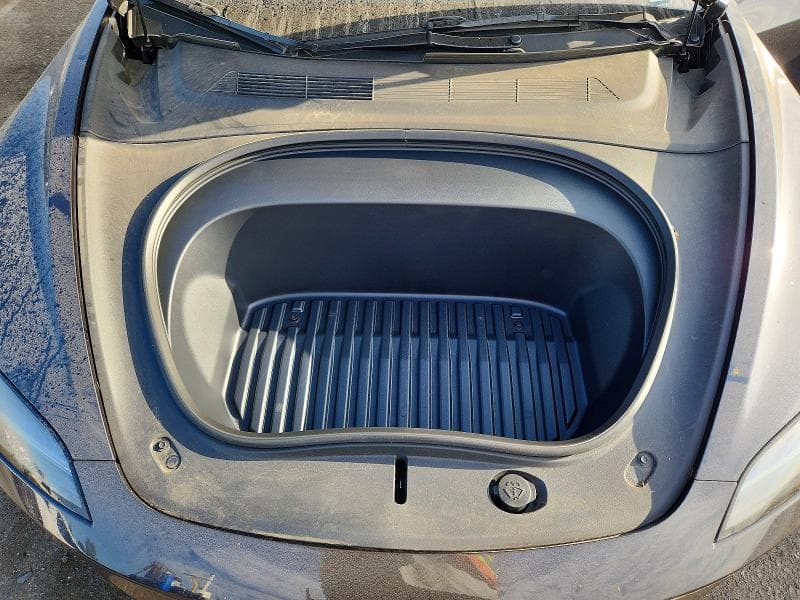 2025 TESLA MODEL 3 11
