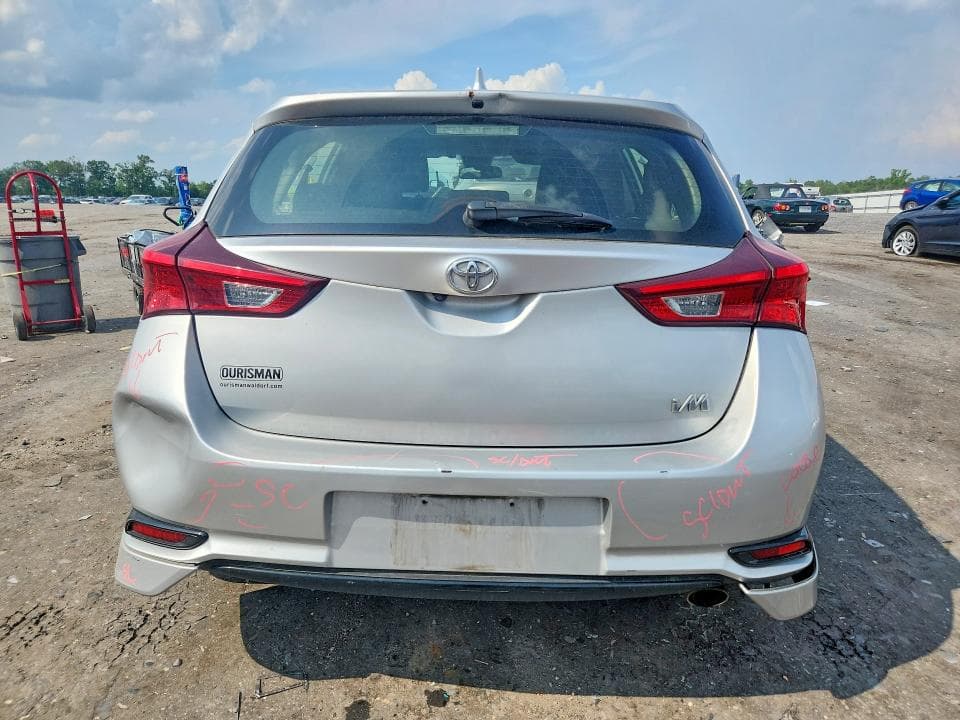2017 TOYOTA COROLLA IM BASE 6