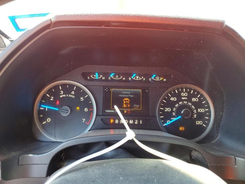 2017 FORD F150 SUPERCREW 9