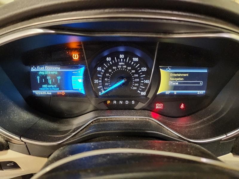 2017 FORD FUSION SE 9