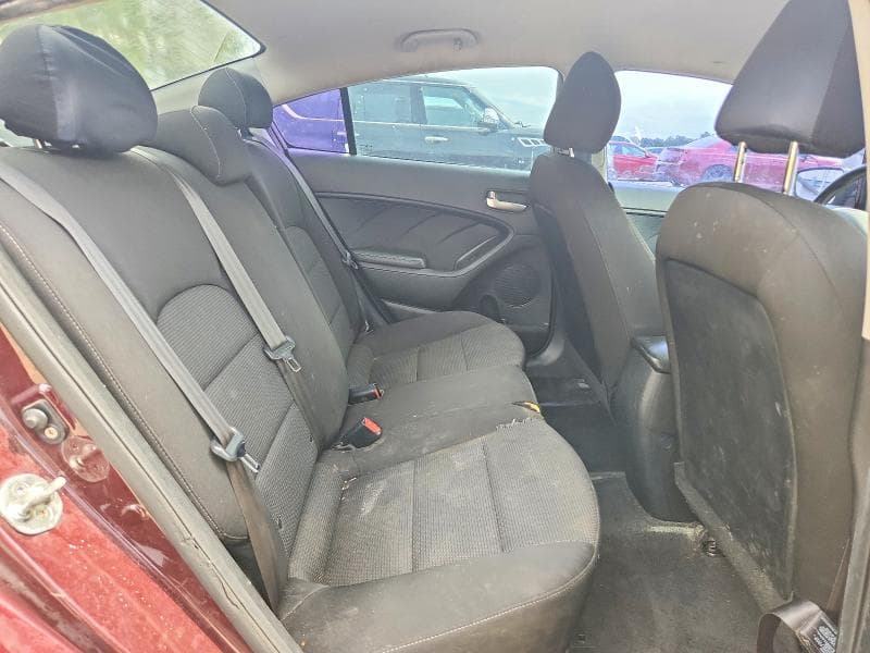 2018 KIA FORTE LX 10