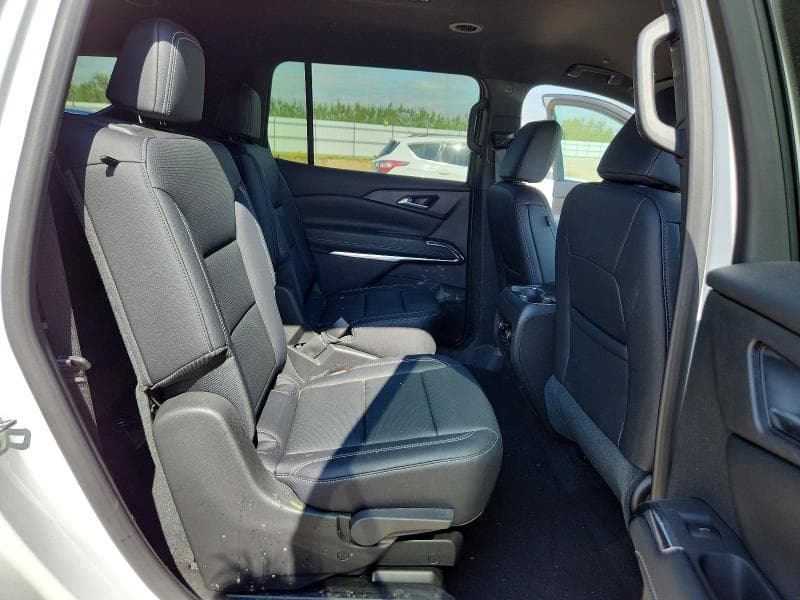 2025 CHEVROLET TRAVERSE LT 11