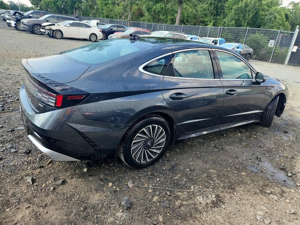 2024 HYUNDAI SONATA HYBRID SEL 3
