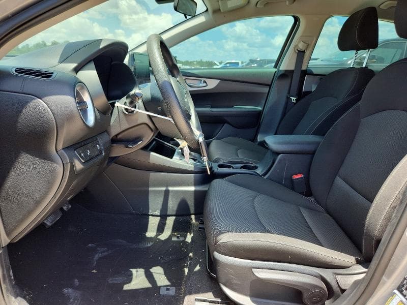 2023 KIA FORTE LXS 7