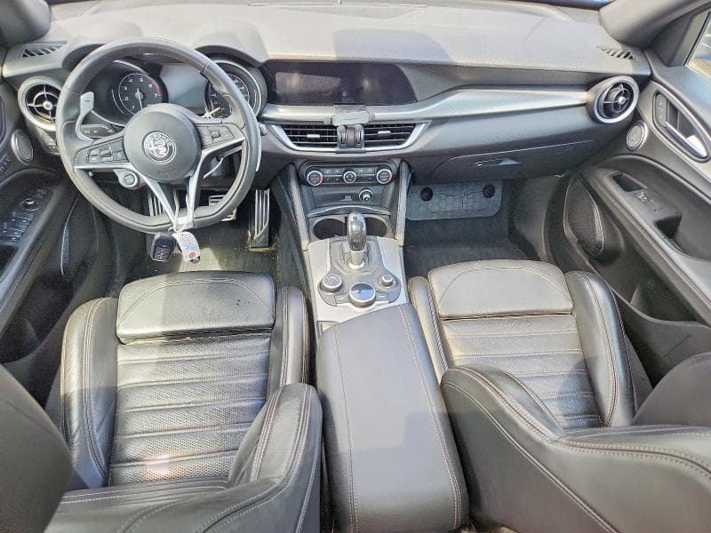 2019 ALFA ROMEO STELVIO 8