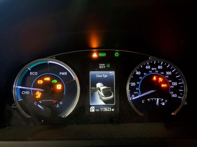 2017 TOYOTA CAMRY HYBRID XLE 9
