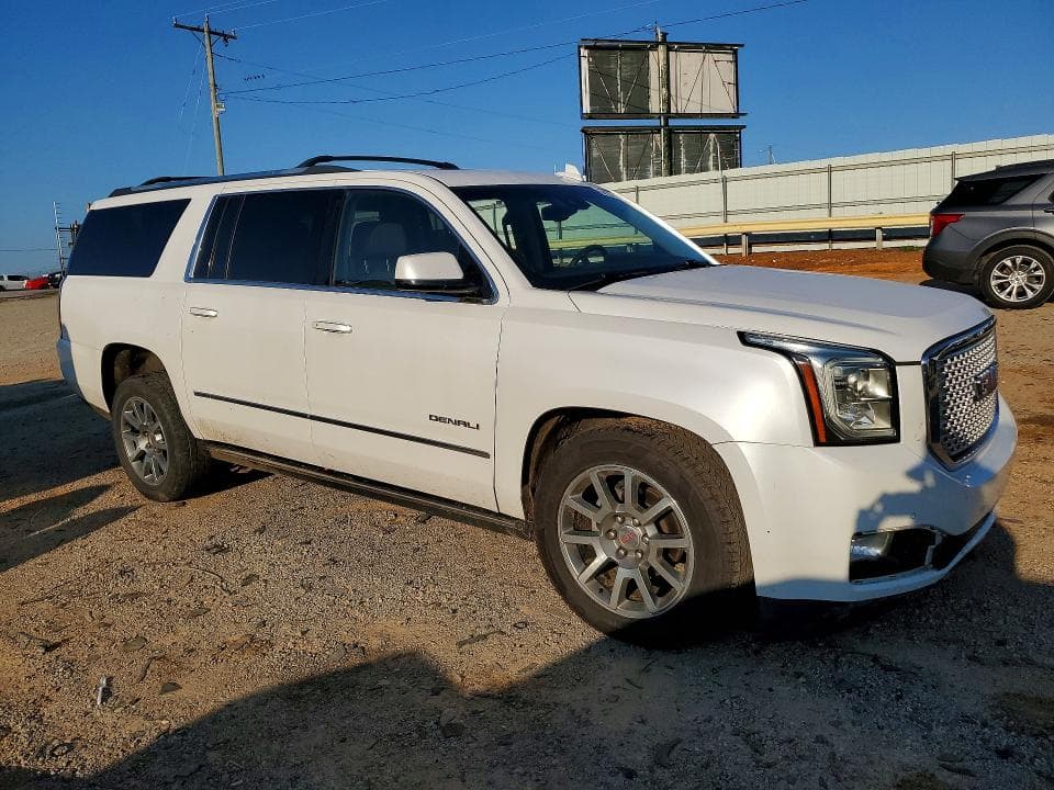 2017 GMC YUKON XL DENALI 4