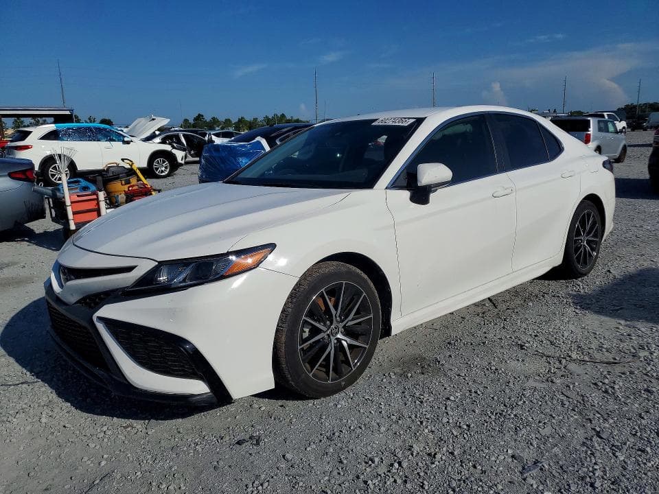 2021 TOYOTA CAMRY SE - 1