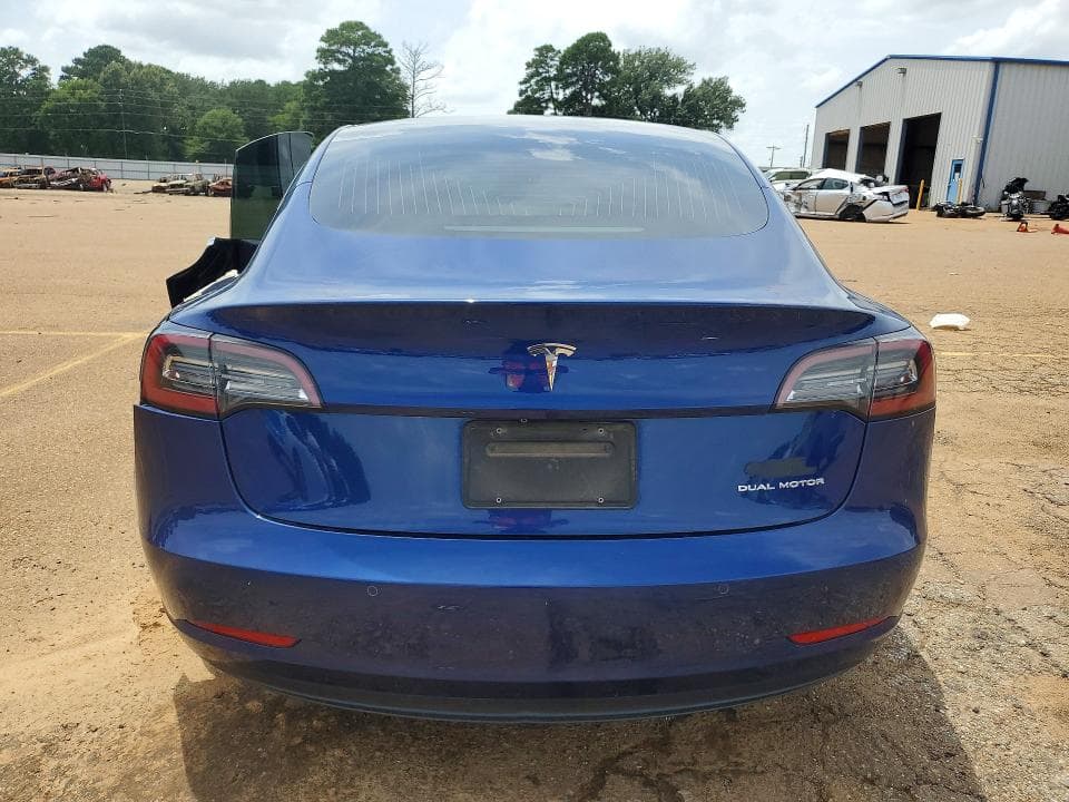 2020 TESLA MODEL 3 6