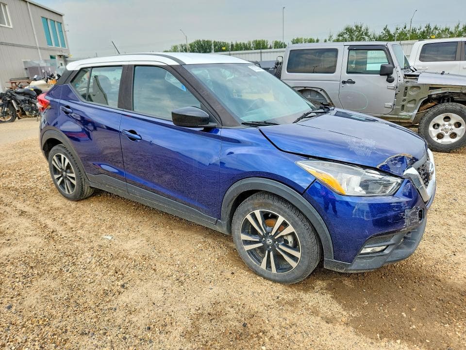 2018 NISSAN KICKS S 4