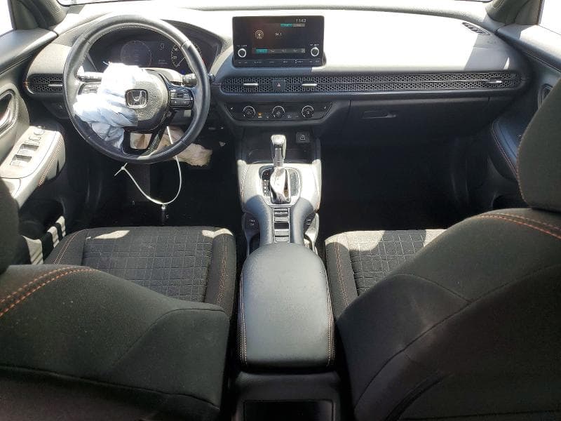 2025 HONDA HR-V SPORT 8