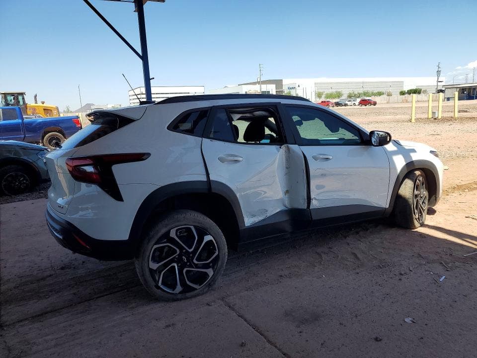 2024 CHEVROLET TRAX 2RS 3