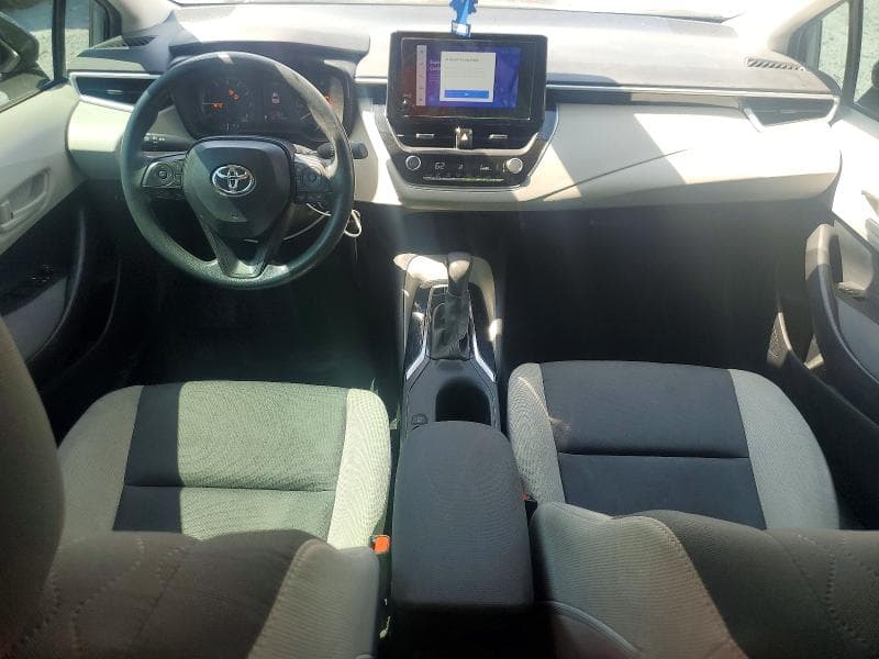 2025 TOYOTA COROLLA LE 8