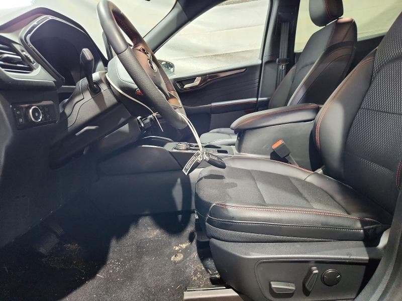 2025 FORD ESCAPE ST LINE SELECT 7