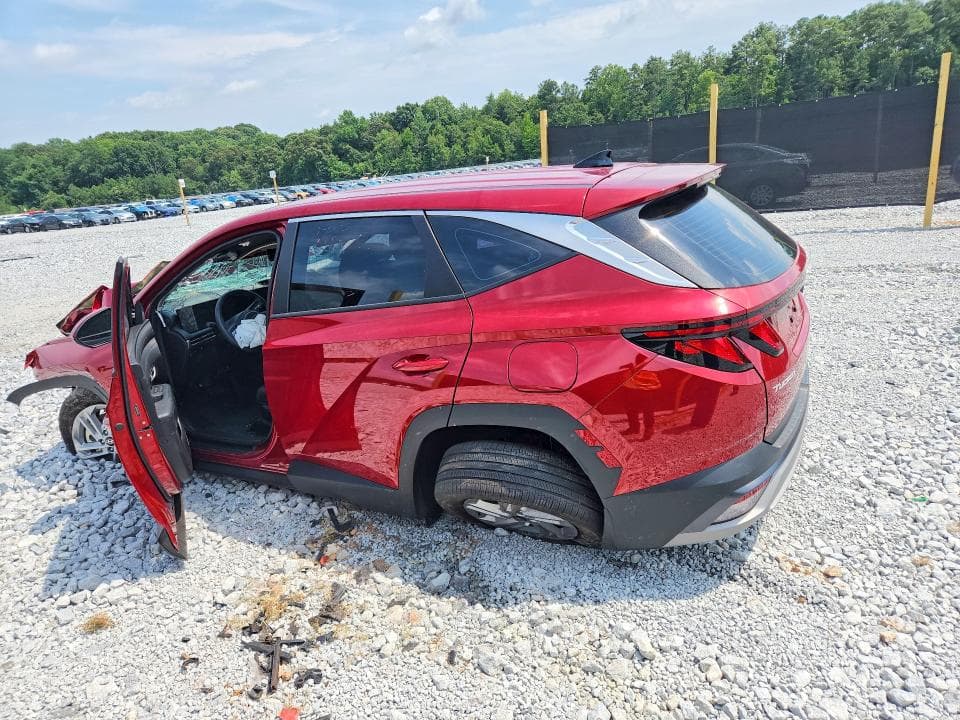 2026 HYUNDAI TUCSON SE 2