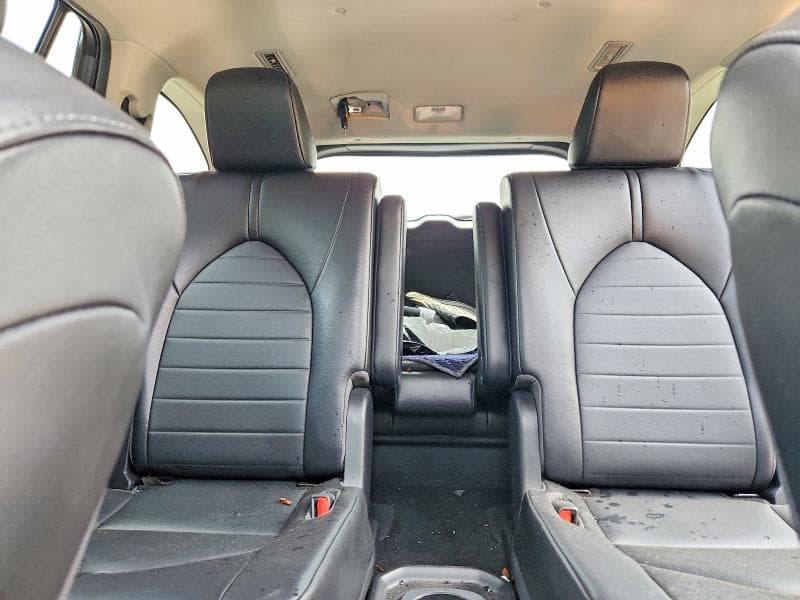 2022 TOYOTA HIGHLANDER XLE 10