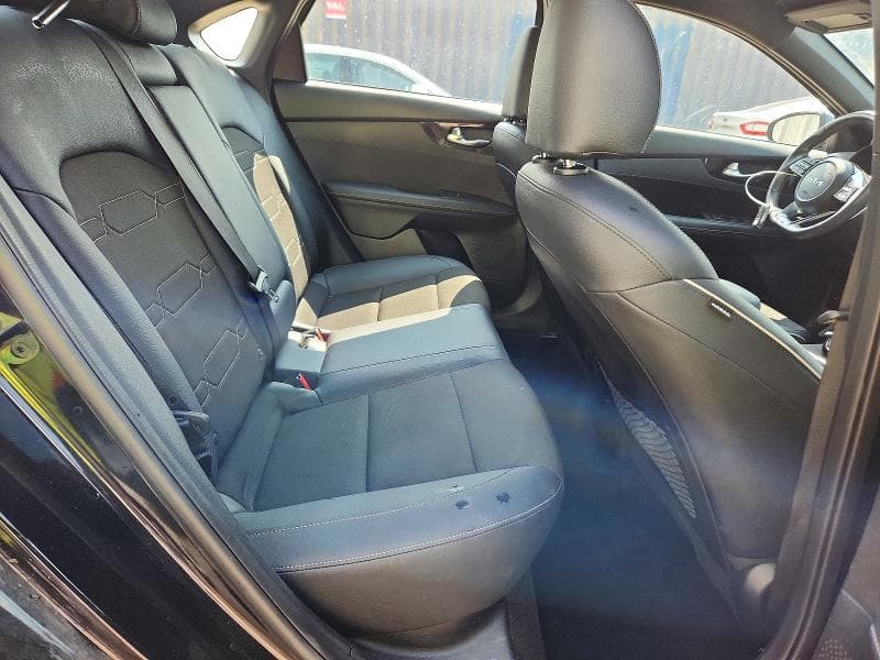 2024 KIA FORTE GT LINE 10