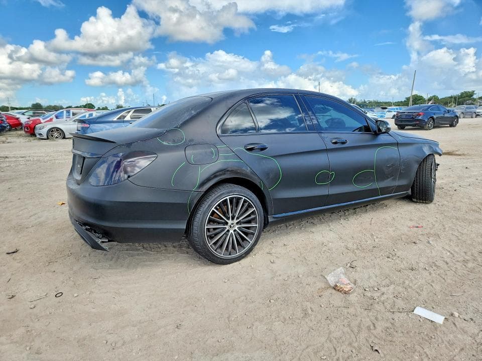 2020 MERCEDES-BENZ C 300 3