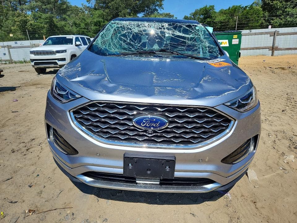 2022 FORD EDGE TITANIUM 5