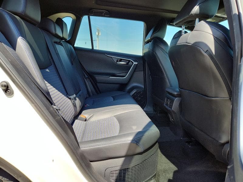 2021 TOYOTA RAV4 XSE 11