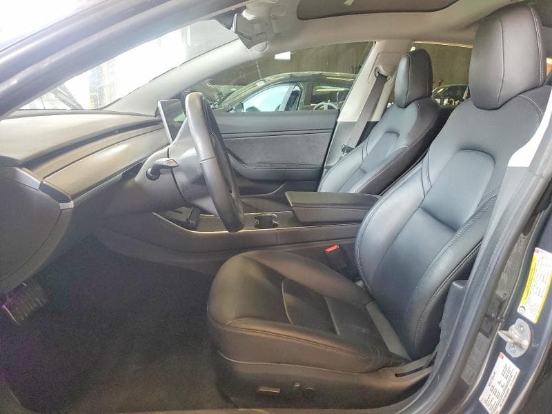 2018 TESLA MODEL 3 7