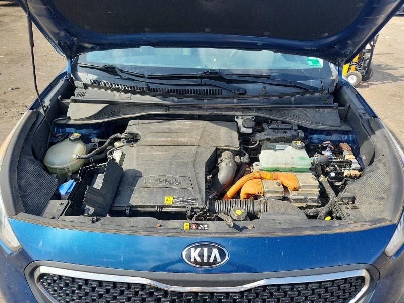 2019 KIA NIRO LX 12