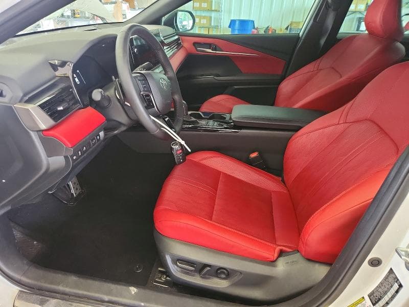 2025 TOYOTA CAMRY XSE 7