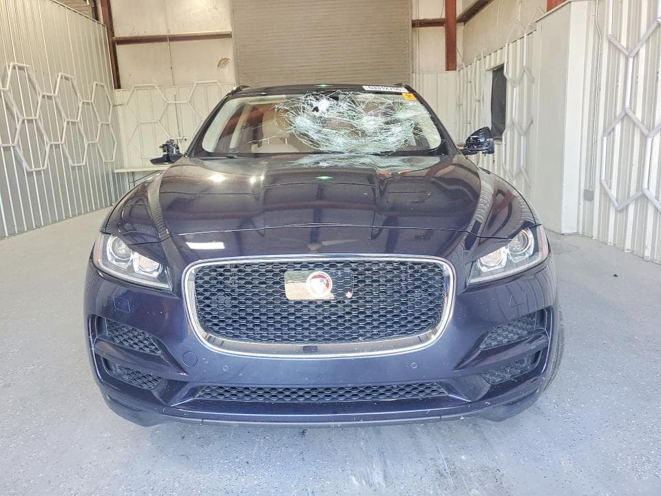 2019 JAGUAR F-PACE PREMIUM 5