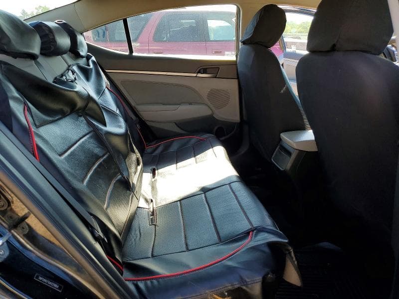 2018 HYUNDAI ELANTRA SEL 10